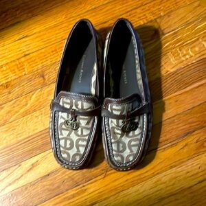 Etienne Ainger loafers with great styling